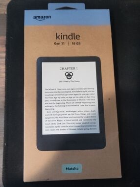 Amazon Kindle Gen 11 in Matcha Green